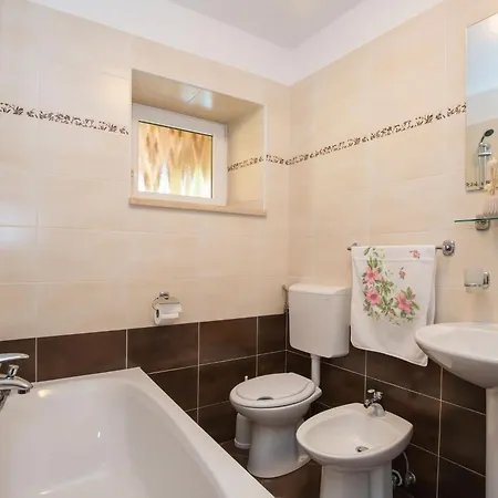 Cvitan By Interhome Vakantiehuis *