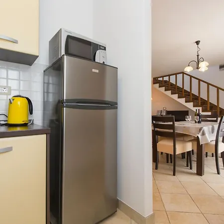 Cvitan By Interhome