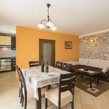 Vakantiehuis Cvitan By Interhome *