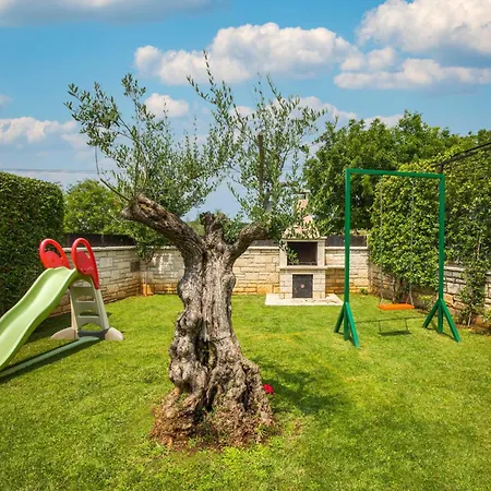 Cvitan By Interhome *